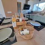Holiday home Au Pas De Velours